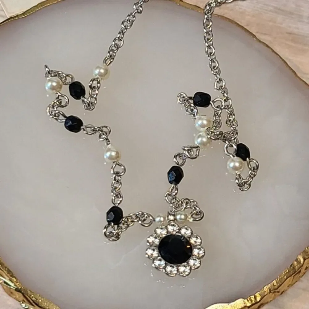 Vintage Marvella Black Faux Pearl Rhinestone Halo Pendant Necklace 18
